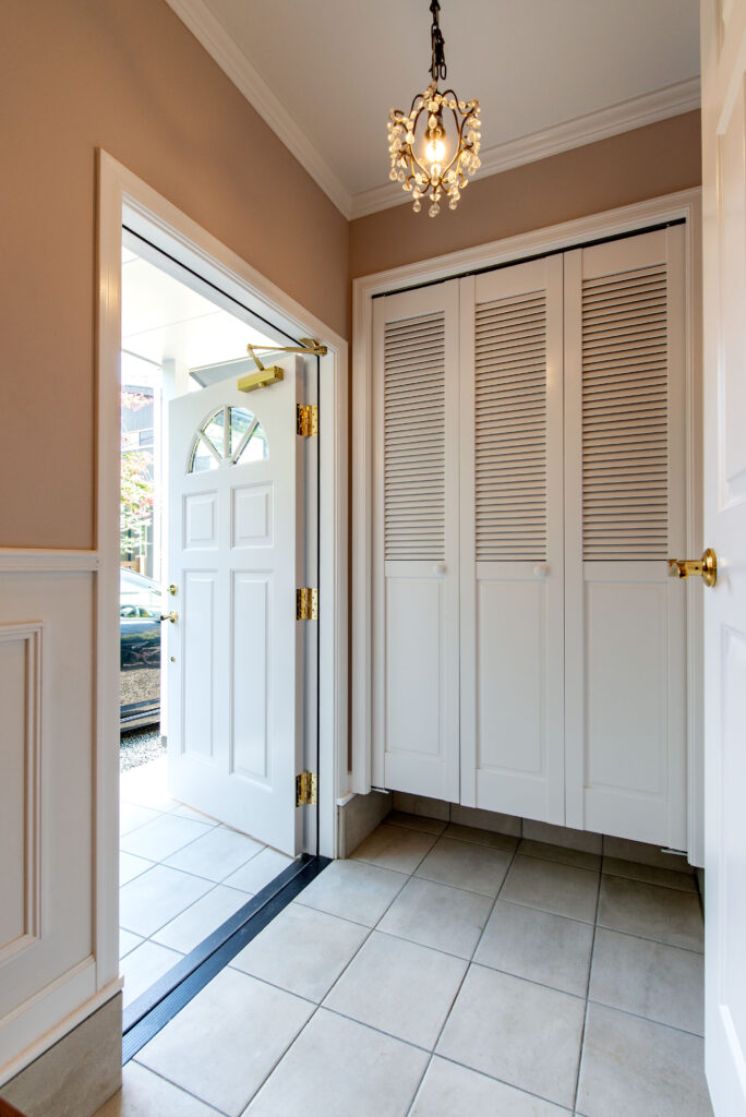 Entrance　hall