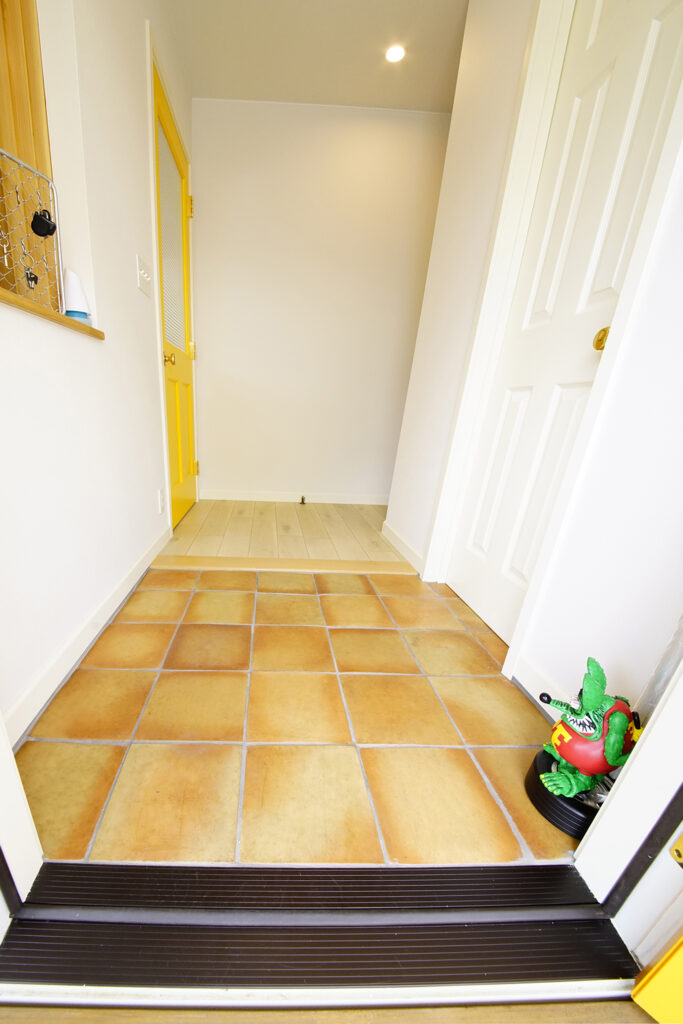 Entrance　Hall