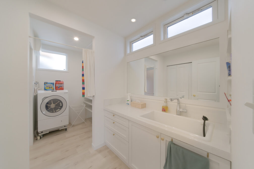 Powder　room