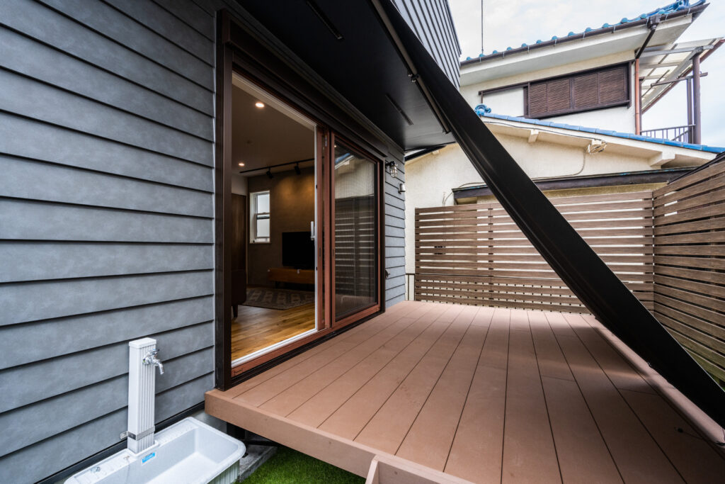 Deck