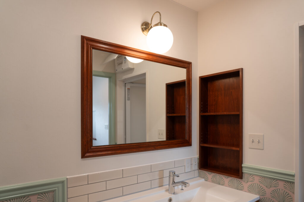 Powder　room