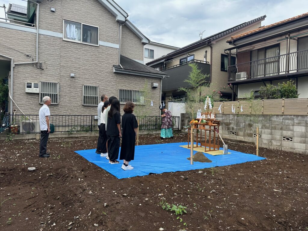 埼玉県新座市で行われたアメリカンハウスの地鎮祭