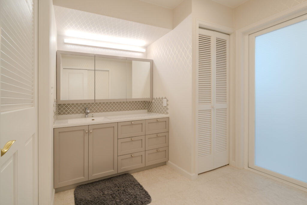 powder room